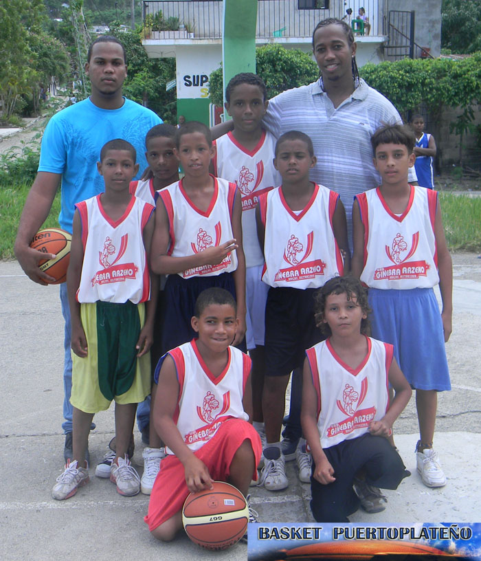 EQUIPO CONSULTORES BALBUENA VENCE TIENDA JIMÉNEZ EN TORNEO BALONCESTO INFANTIL
