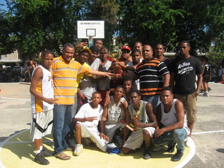 CLUB DEPORTIVO FRANCISCO SÁNCHEZ CONQUISTA COPA BALONCESTO