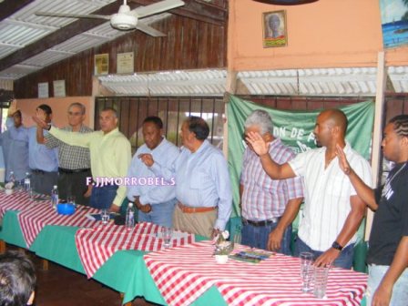 POSESIONAN NUEVA DIRECTIVA ASOCIACIÓN FUTBOL; ENTREGAN UTILERÍA DEPORTIVA