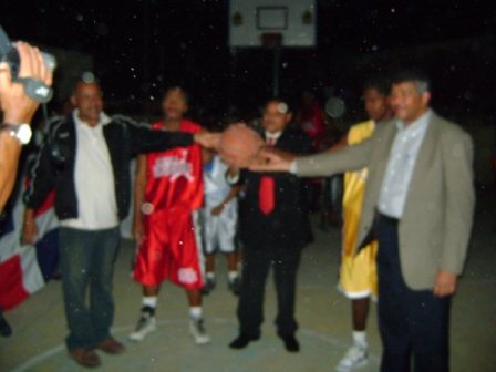 DEDICAN TORNEO BALONCESTO EMPRESA GENERADORA SAN FELIPE