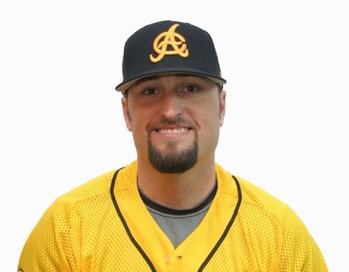 KEVIN BARKER DEBUTA ESTA NOCHE EQUIPO ÁGUILAS CIBAEÑAS