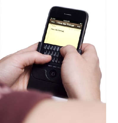 “EPIDEMIA SOCIAL; BLACKBERRY, IPAD, IPHONE. DAÑOS Y PERJUICIOS”