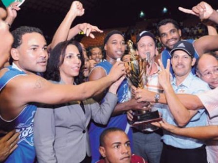 TIBURONES PUERTO PLATA: “CAMPEONES NORTE LNB”
