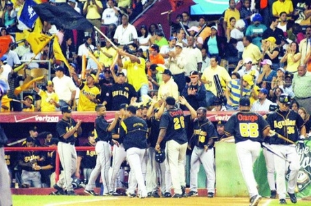 AGUILAS CIBAEÑAS PODRÁN EN MARCHA CAMPAÑA “BLEACHERS AMARILLOS”