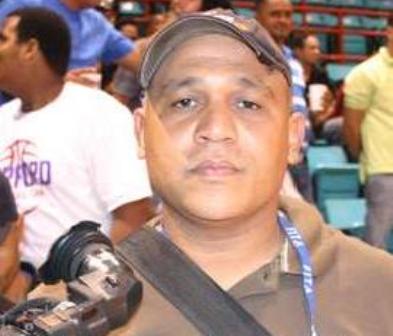 AGREDEN PERIODISTAS CUBRIERON JUEGO METROS SANTIAGO, REALES LA VEGA