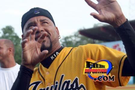 EQUIPOS BÉISBOL INVIERNO LLEVARÁN DISTINTIVO NEGRO HONOR FENECIDO JOSÉ LIMA