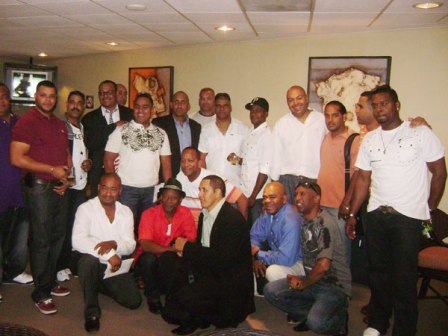 DELEGACIÓN SOFTBOL PUERTO PLATA EN NEW YORK INICIA INTERMBIOS COMUNIDAD LA PIRAGUA, IMBERT