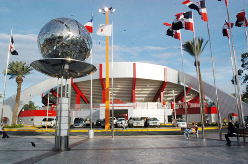 BOTAN BALONCESTO SUPERIOR SANTIAGO LOCUTOR ASISTIÓ EVENTO BRAHMA