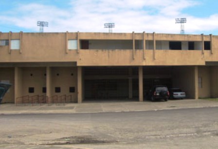 ESTADIO JOSÉ BRICEÑO MUESTRA GRAN DETERIORO
