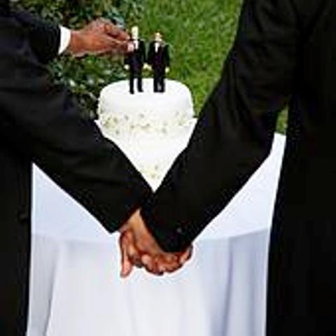 A LAS ORGANIZACIONES GAY Y A TODO EL PAÍS 