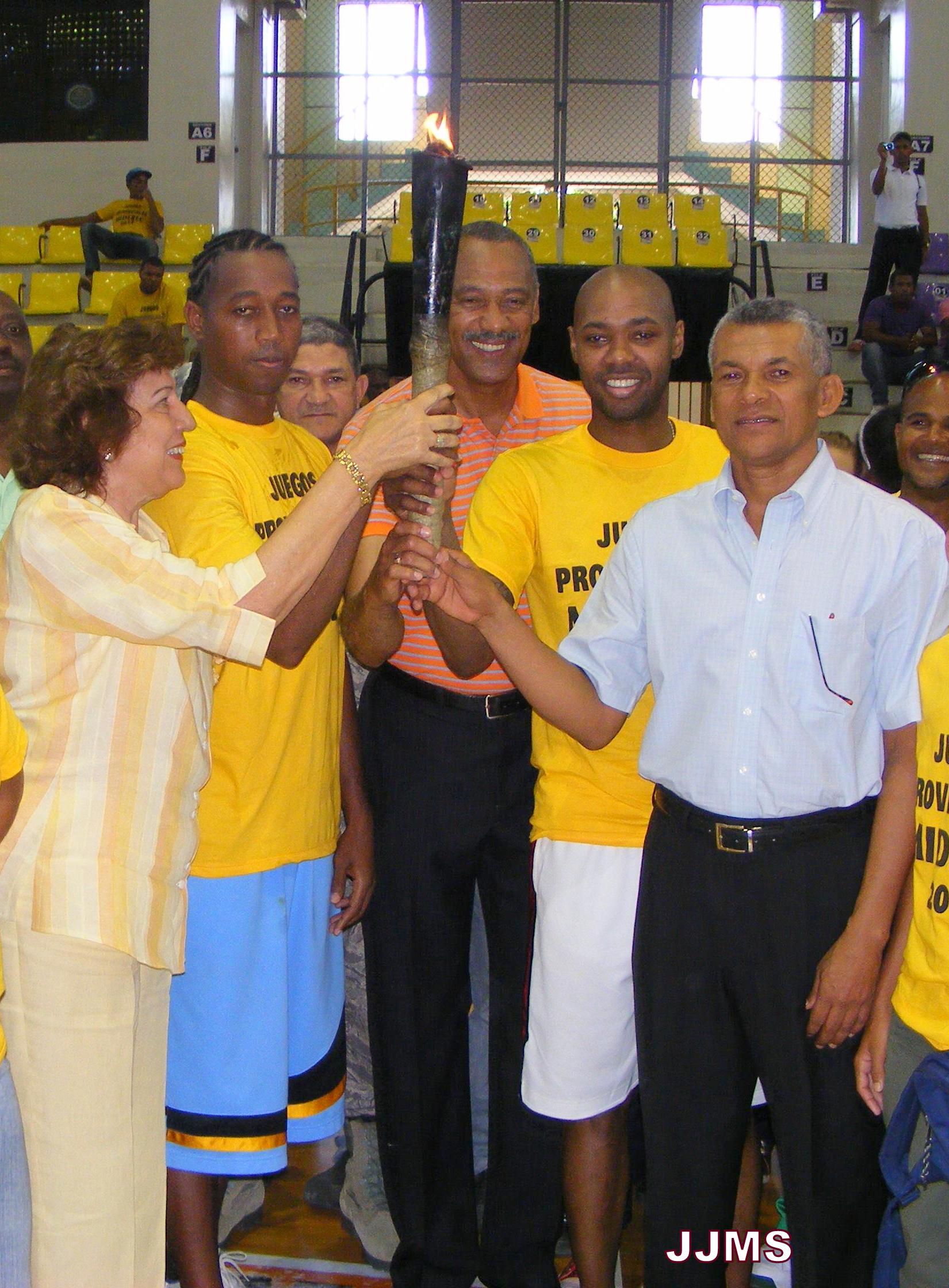 MINISTRO DEPORTES DEJA APERTURADO JUEGOS PROVINCIALES PUERTO PLATA