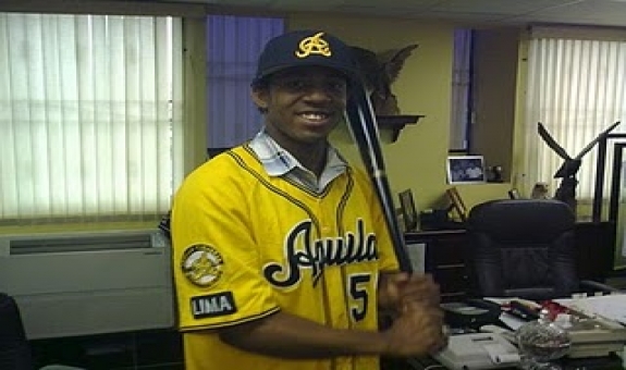 Oscar Taveras Dispara Jonrón; Guía Triunfo Águilas Cibaeñas