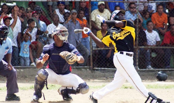 Águilas Cibaeñas Firman Jugador Cubano Yosmani Guerra