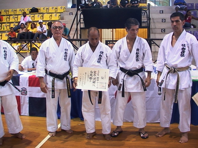 Todo un éxito Gira de las Américas 2013  que celebró seminario en PP con cientos de karatecas del Cibao