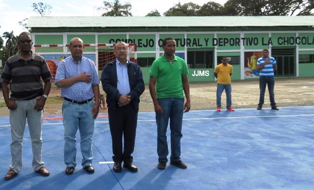 Inauguran cancha de Balonmano en terrenos de la vieja Chocolatera Sánchez de Puerto Plata