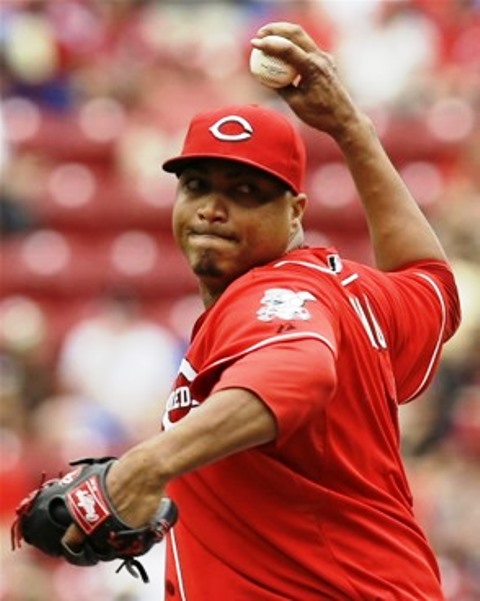 Puertoplateño Alfredo Simón tira en gran forma y pone récord en 9-3