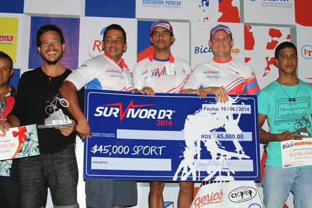 Manatí gana primer lugar en survivor 2014