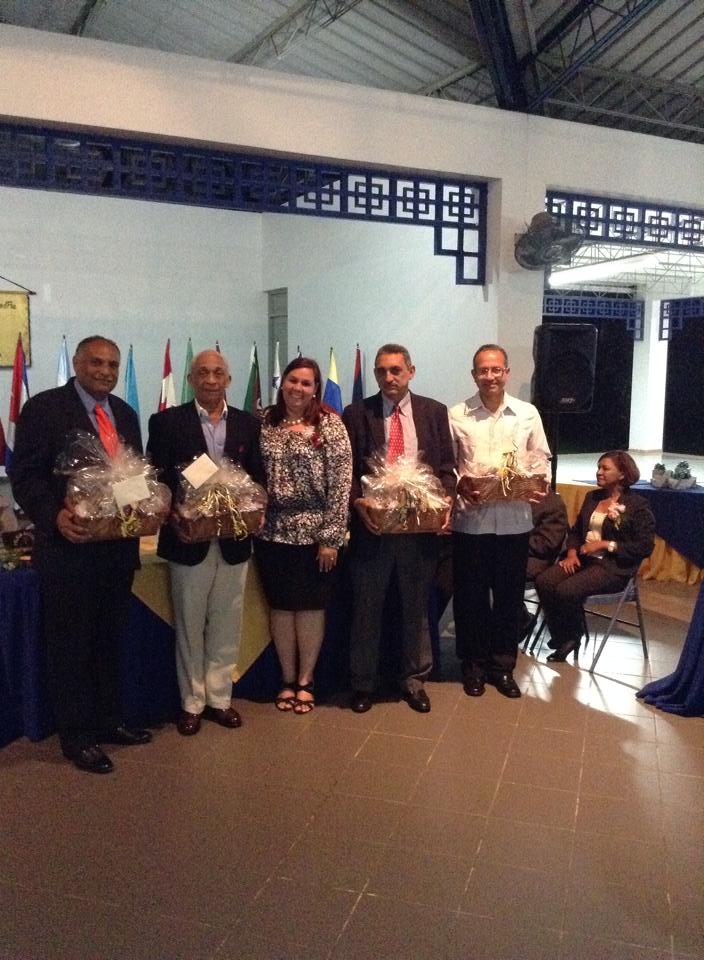 Mesa redonda panamericana una visión solidaria de mujeres comprometidas con nuestra sociedad 