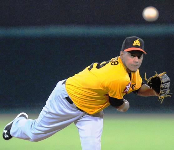  Lanzador Puertoplateño Carlos Martínez (El Tsunami) exhibe soberbia demostración de pitcheo y se crece ante los Gigantes del Cibao