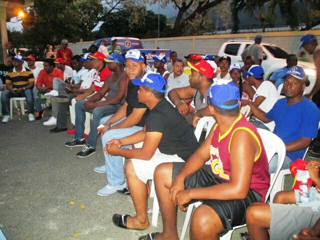 Juramentan movimiento de deportistas en apoyo a Paliza, Abinader y Carlos Balbuena