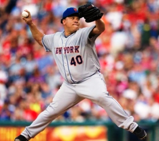 Puertoplateño Bartolo Colón consigue victoria 219 de su carrera y empata con Pedro Martínez