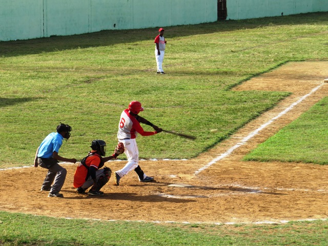Tiburones del Norte están bien posicionados para la segunda mitad de la Liga de Verano de Béisbol Profesional