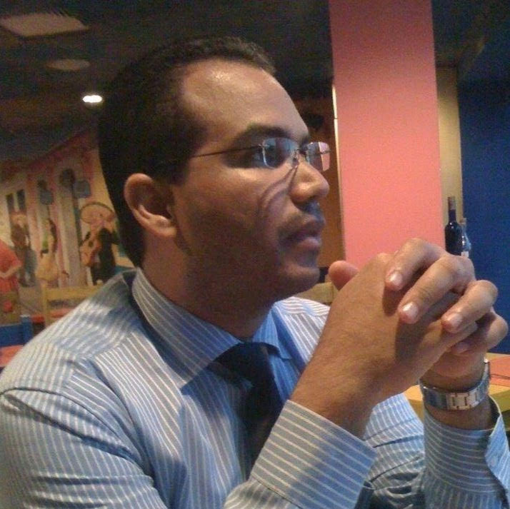 Escribiéndole al senador de Puerto Plata