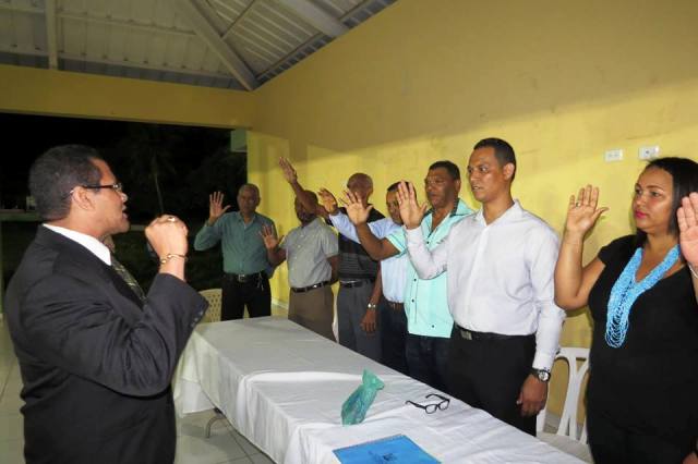 Juramentan nueva directiva de la sociedad deportiva y recreativa Liga del Atlántico