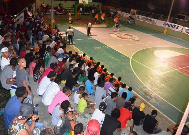 Continúa hoy torneo de baloncesto superior Copa de Campeones Pedro López