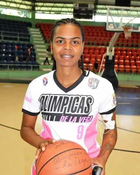 Jugadoras puertoplateñas se destacaron en Campeonato Nacional de Baloncesto y en la Copa Panamericana de Voleibol