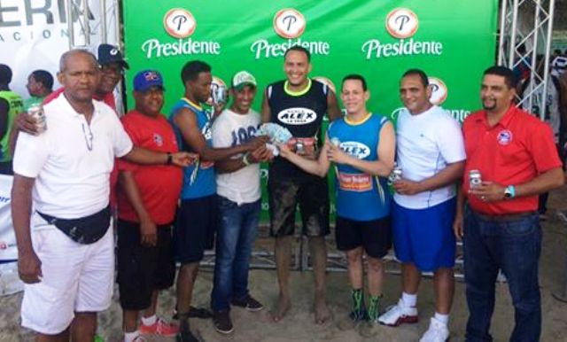 Usa Team se corona campeón del X torneo de volibol playero Semana Santa 2016 en Cabarete