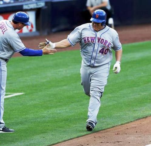 Bartolo Colón sigue haciendo historia en Grandes Ligas conecta jonrón en San Diego  para darle victoria a su equipo