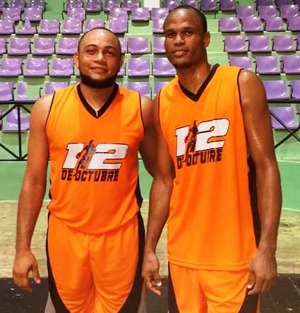 Clubes 12 de Octubre y Eduardo Brito triunfan en la continuación de la Liga Provincial de Baloncesto