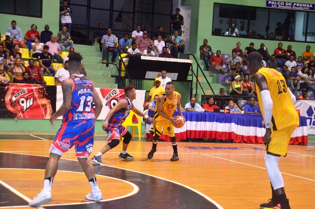 Eduardos del Batey y Sharks de Sosúa triunfan en serie semifinal del Baloncesto Superior de Puerto Plata