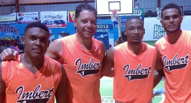Equipo Imbert 1 domina 2-0 la final sobre el combinado de Barrabas en el torneo de baloncesto Superior Imberteño