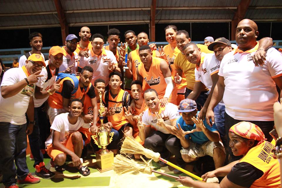 Equipo Imbert 1 se coronó campeón tras barrer en la serie final a Barrabás en el torneo de baloncesto superior de Imbert