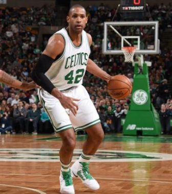 Baloncestista puertoplateño Al Horford en coordinación con el Banco Popular desarrollará iniciativas sociales en país