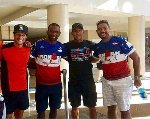 Triatletas puertoplateños participan exitosamente en evento realizado en Puerto Rico