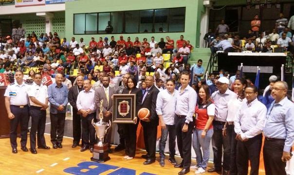 Sosúa Sharks gana en apertura del XXIII torneo de baloncesto superior con refuerzos de Puerto Plata