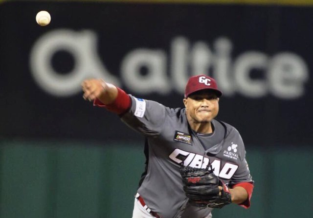 Puertoplateños Alfredo Simón y Ramón Ramírez lanzan buena pelota con los Gigantes del Cibao