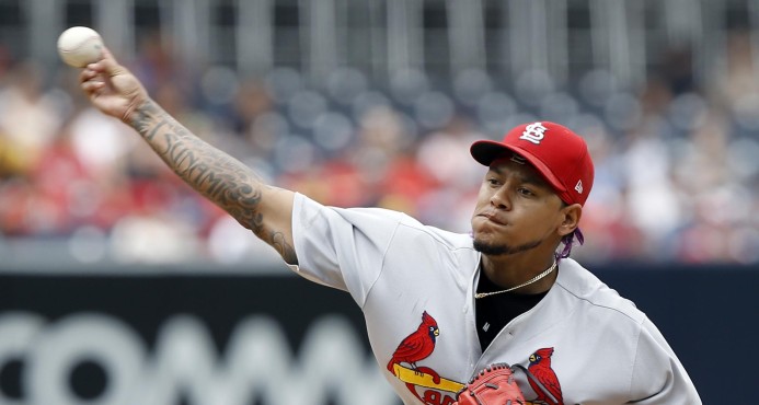 Lanzador puertoplateño Carlos Martínez se embolsilló a los Padres de San Diego al recetarle 10 ponches y lanzar juego completo