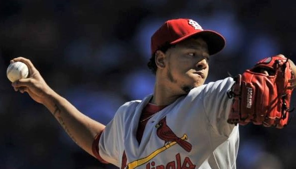 Lanzadores puertoplateños Carlos Martínez y Bartolo Colón vieron acción anoche en el béisbol de Grandes Ligas