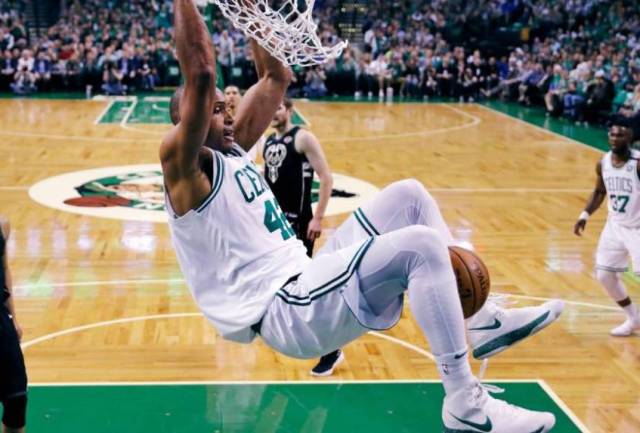 Puertoplateño Al Horford tiene gran actuación en la NBA siendo el héroe en la victoria de Boston Celtics de ante Milwaukee Bucks