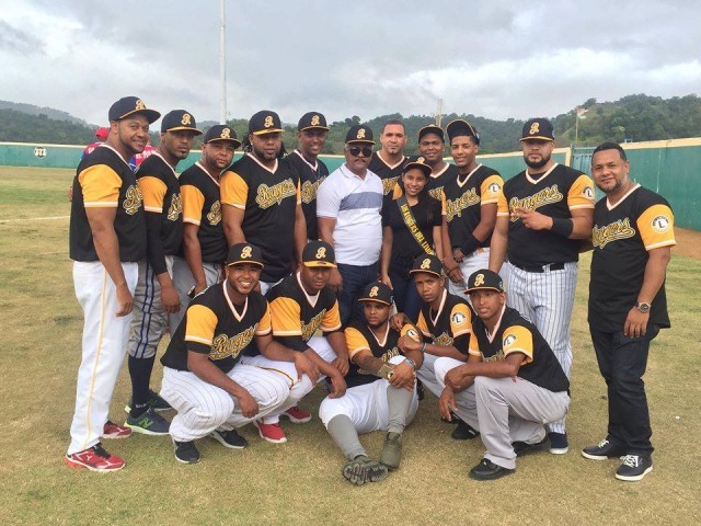 Inician torneo de béisbol aficionado en El Copey de Altamira dedicado a Bartolo Colón
