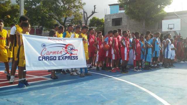 Equipos Blanco y Rojo obtienen triunfos individuales en el inicio torneo pre-superior y minibasket