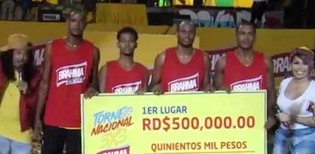 Atletas puertoplateños conquistan medio millón de pesos en torneo nacional de baloncesto 3X3 realizado en Santo Domingo