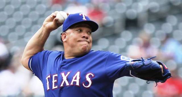 Veterano pitcher puertoplateño Bartolo Colón le lanzó a varios peloteros que hoy ya son dirigentes en Grandes Ligas