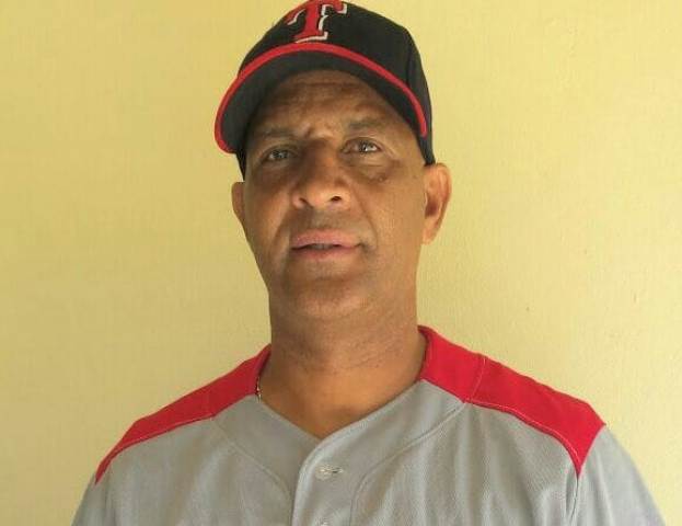 Tiburones del Norte ratifican a Manny Jiménez como dirigente para el venidero torneo béisbol profesional de verano