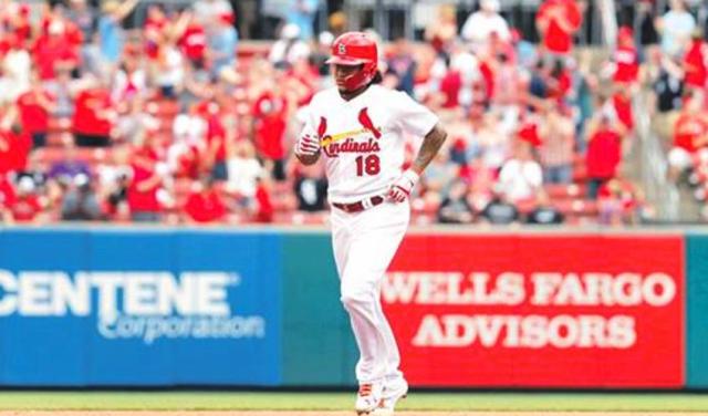 Pitcher puertoplateño Carlos Martínez (El Tsunami) conectó su primer cuadrangular de su carrera y además obtuvo su tercera victoria de la temporada