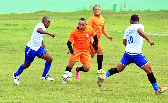 Equipo Arenazo FC consigue su pase a la semifinal torneo provincial de fútbol provincial en apretado triunfo sobre el onceno de Padres Las Casas